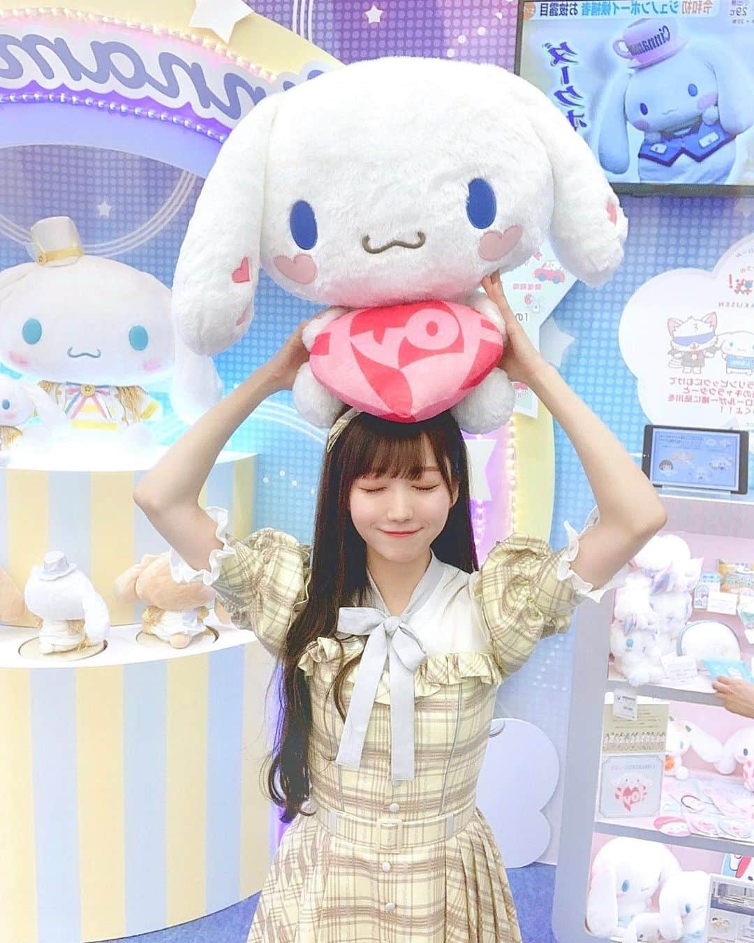 大谷映美里さんのインスタグラム写真 - (大谷映美里Instagram)「💞 CINNAMOROLL＝LOVE 💞 ㅤㅤㅤㅤㅤㅤㅤㅤㅤㅤㅤㅤㅤ  明日から新宿にある #シナモロールカフェ と #イコラブ のコラボが始まります〜✨ ㅤㅤㅤㅤㅤㅤㅤㅤㅤㅤㅤㅤㅤ  ㅤㅤㅤㅤㅤㅤㅤㅤㅤㅤㅤㅤㅤ カフェの限定商品もあるよ／(o・ω・o)＼💠 私もはやく行きたい〜〜💕💕 ㅤㅤㅤㅤㅤㅤㅤㅤㅤㅤㅤㅤㅤ 女性も男性もぜひ行ってみて下さい🙈🎀 ㅤㅤㅤㅤㅤㅤㅤㅤㅤㅤㅤㅤㅤ」9月7日 22時44分 - otani_emiri