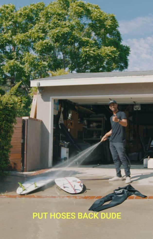 のインスタグラム：「Jack of all trades, master of fun! Spend the perfect day in LA’s South Bay with Sanuk shredder, creative chameleon and @wsl show host, @hunterjoness. Click the bio link for his full interview!#Sanuk #SmilePassItOn (🎥: @mike_pagan).」
