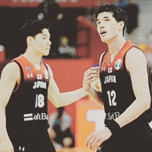 中村昌也のインスタグラム：「バスケ日本代表！  本戦の３試合は、たまたま試合の日にロケやったりでリアルタイムで観れなかったですが、今日も含め全部観てます‼️ う～ん、NBAのお仕事をさせて頂いて、色々選手をみて感じた、個人の力とチームプレーで世界との差はまだまだありますが、  最後まで応援しますよ～✨ バスケットボールの話だったり、仕事の事や、自分の事も話せるよう動き出します❗  また報告させて頂きます～✨」