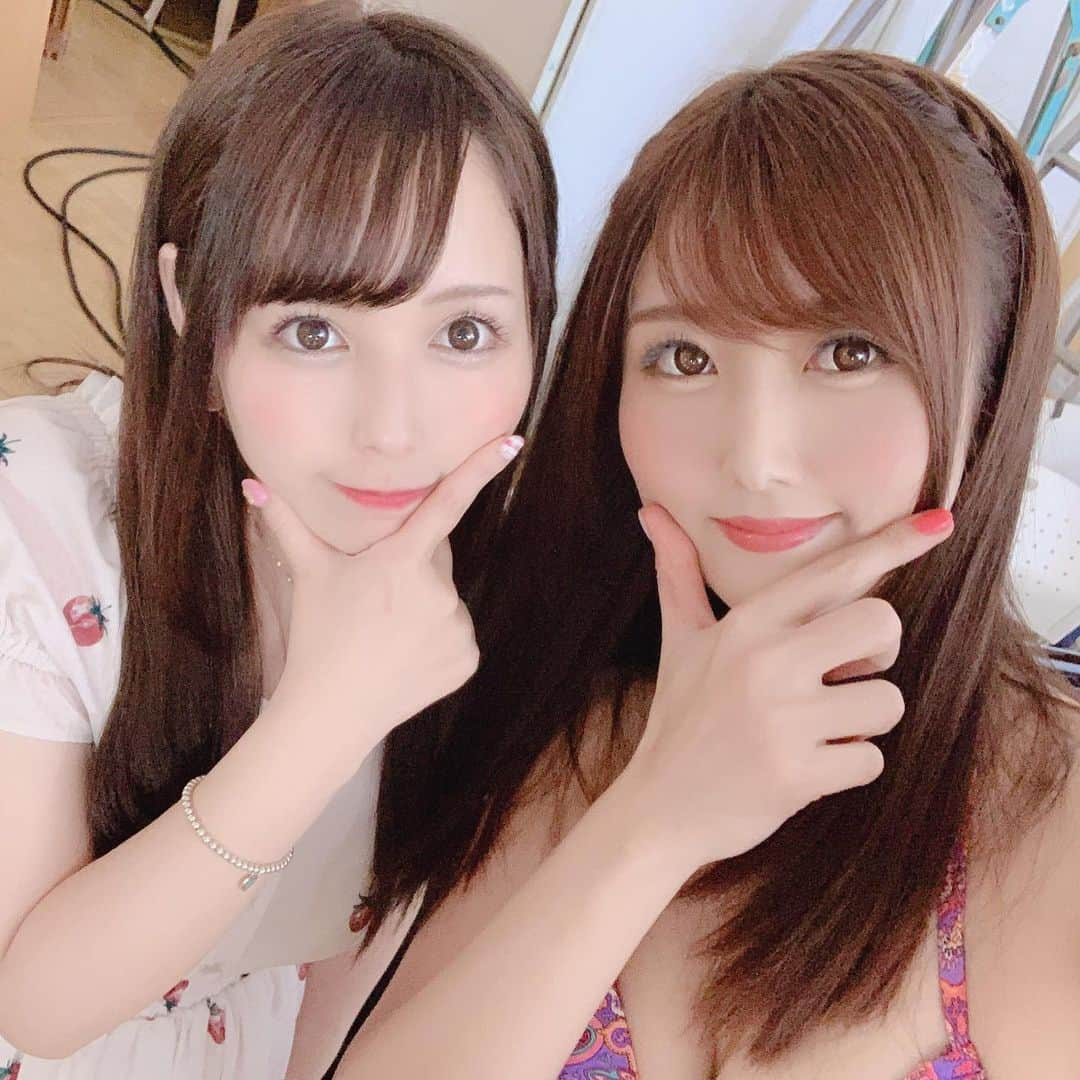 大槻ひびきさんのインスタグラム写真 - (大槻ひびきInstagram)「😊💕 #japan #girls #friends」9月8日 2時36分 - yanhibi0221