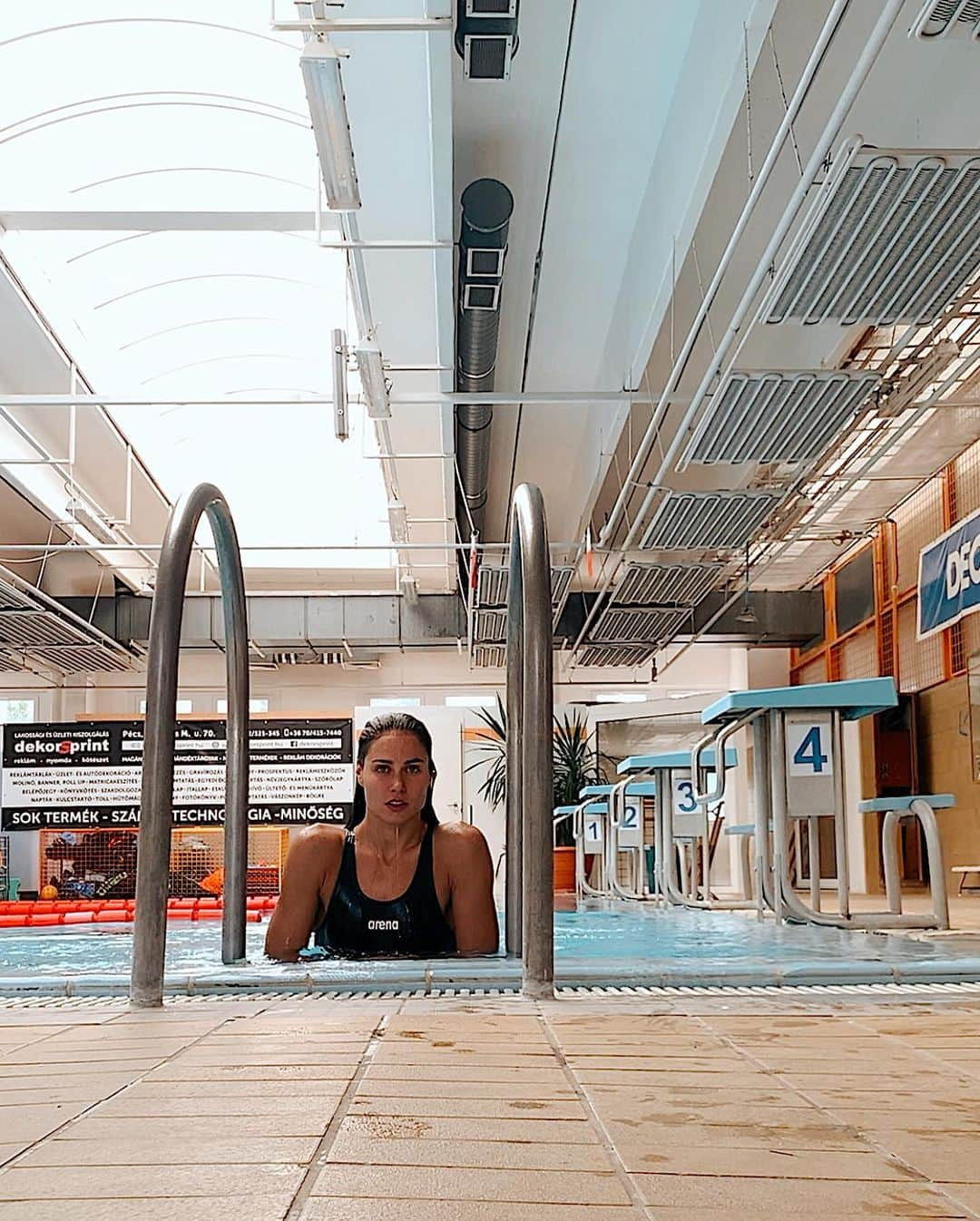 ズザンナ・ヤカボスさんのインスタグラム写真 - (ズザンナ・ヤカボスInstagram)「since 1997 . . . . #swimming #swim #pool #pooldeck #health #getfit #fit #fitnessmotivation #healthylifestyle #water #swimsuit #swimwear #training #practice #workout #workworkwork」9月8日 2時44分 - zsuzsubell