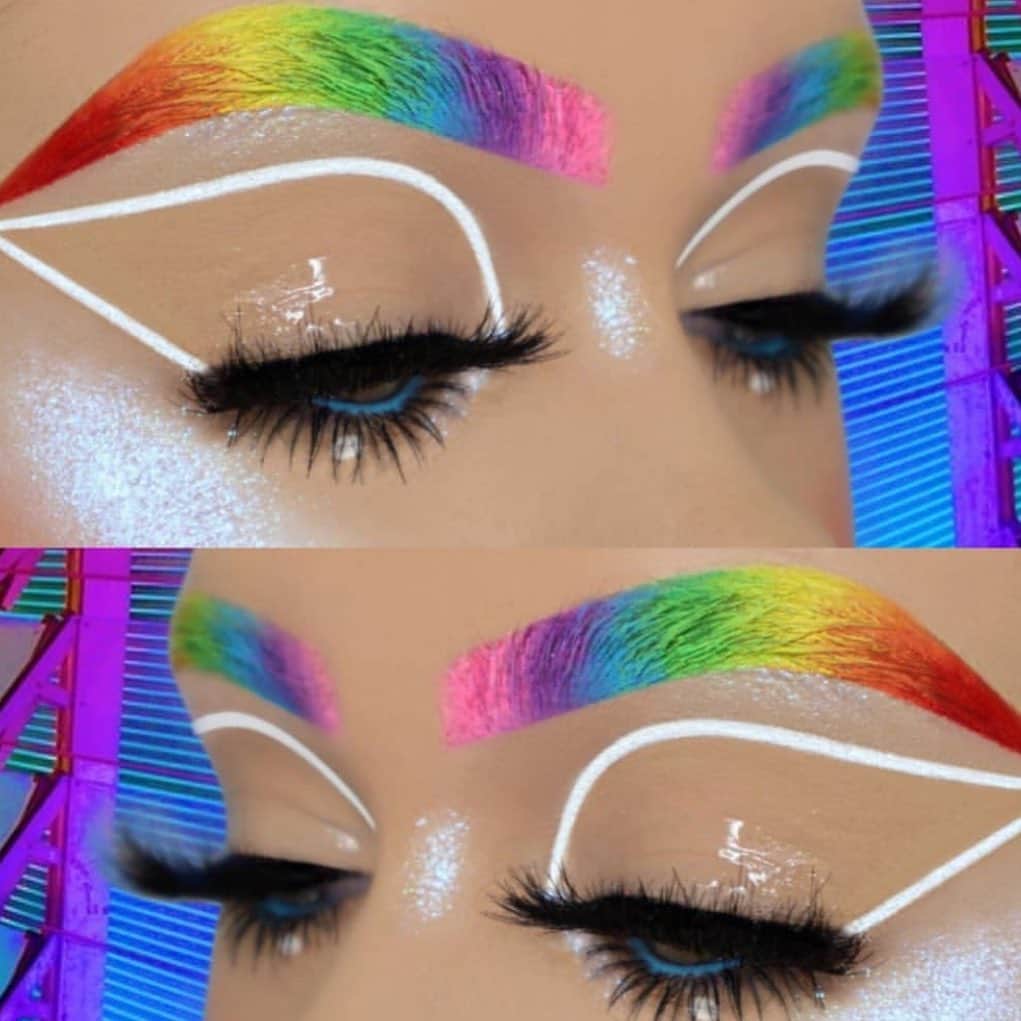 Makeup Addiction Cosmeticsさんのインスタグラム写真 - (Makeup Addiction CosmeticsInstagram)「🌈 Omg how cool are these rainbow brows by @raphaelamua? 🌈 She used our sky light loose glitter for her highlight 😱😱😱 #makeupaddictioncosmetics #makeupaddiction #glamspire #fleekybrows #guideofmakeup #makeupobssesed #makeupisfun #makeupartists #universalhairandmakeup」9月8日 2時48分 - makeupaddictioncosmetics
