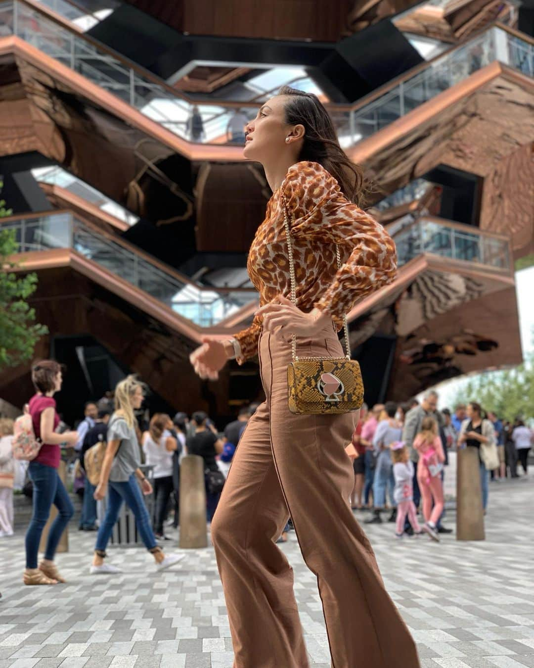 ルナ・マヤさんのインスタグラム写真 - (ルナ・マヤInstagram)「Mandatory spot when in #newyork #lunamaya #nyfw2019」9月8日 4時30分 - lunamaya