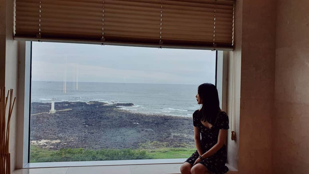 ヘリンさんのインスタグラム写真 - (ヘリンInstagram)「in jeju」9月8日 14時06分 - hyeliniseo