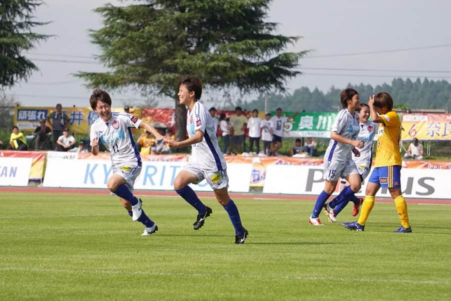 川島はるなさんのインスタグラム写真 - (川島はるなInstagram)「... 苦しい時間帯も多く、最後まで緊張感のある試合でしたが、チーム全員で掴んだ勝利‼️ありとみわナイッシュー⚽️2人とも3150🤜✨ . 遠い仙台まで足を運んでくださったサポーターの皆さん、また仙台サポーターの皆さんも暖かい声をかけてくださりありがとうございました😊 . #ノジマステラ神奈川相模原 #ノジマステラ #南野亜里沙 #佐々木美和」9月8日 14時08分 - haruna__kawashima