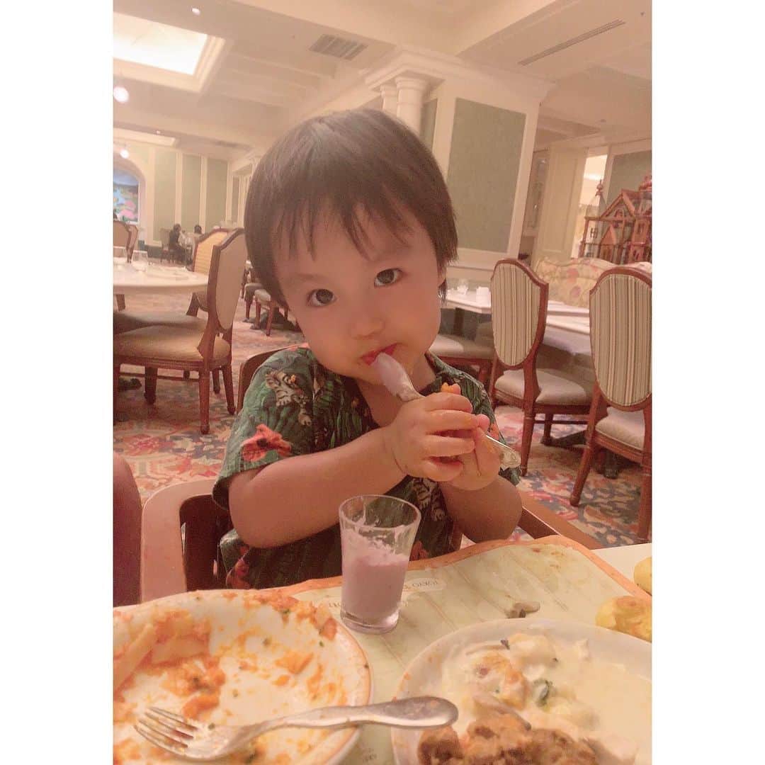 川崎希さんのインスタグラム写真 - (川崎希Instagram)「ビュッフェ最高〜💓💓💓 #disneylandhotel #シャーウッドガーデンレストラン」9月8日 14時36分 - kawasakinozomi