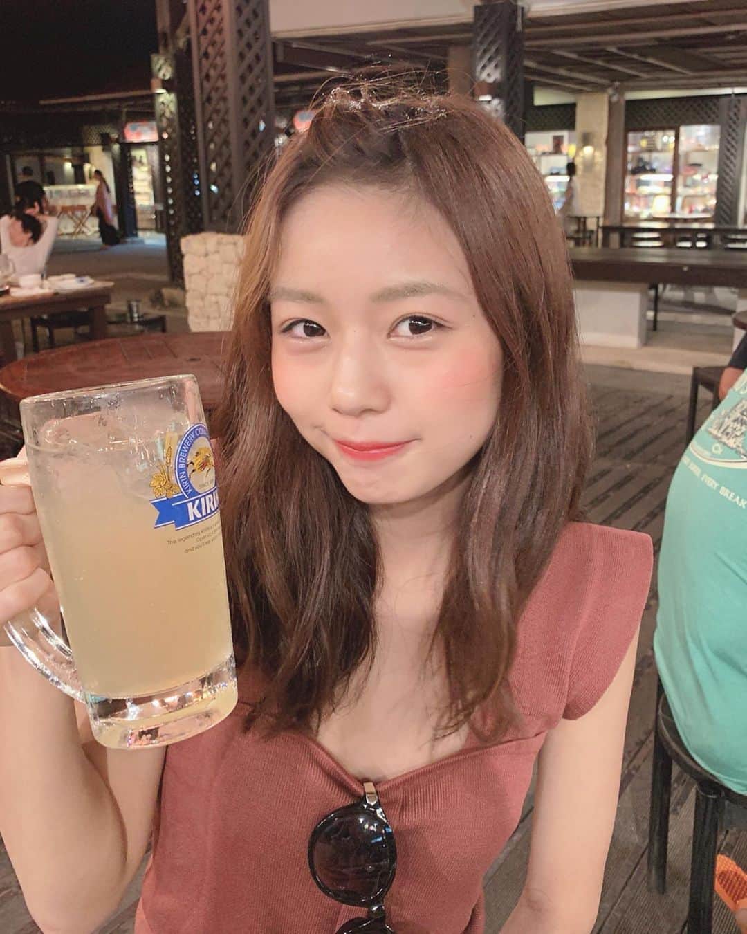 杉浦みずきのインスタグラム：「. シークヮーサー酎ハイ💛🍺」