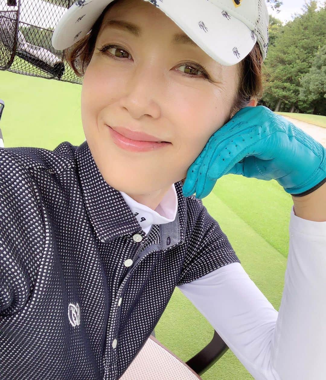 草間淑江さんのインスタグラム写真 - (草間淑江Instagram)「今日は、ゴルフ⛳️へ。 ４４ ４９ ９３でした。 台風の影響はなくプレイ出来ました！ ・ ・ #草間淑江#golf#ゴルフ#気持ちいい#体を動かす#スコアはまずまず#楽しかった」9月8日 14時54分 - yoshie_kusama