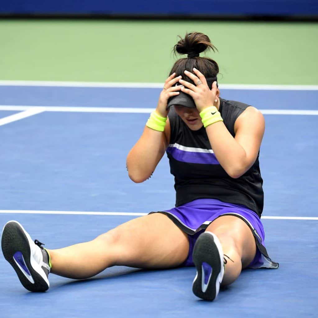 WTA（女子テニス協会）さんのインスタグラム写真 - (WTA（女子テニス協会）Instagram)「Oh 🇨🇦! @biancaandreescu_’s championship moment 🙌 @usopen」9月8日 7時25分 - wta