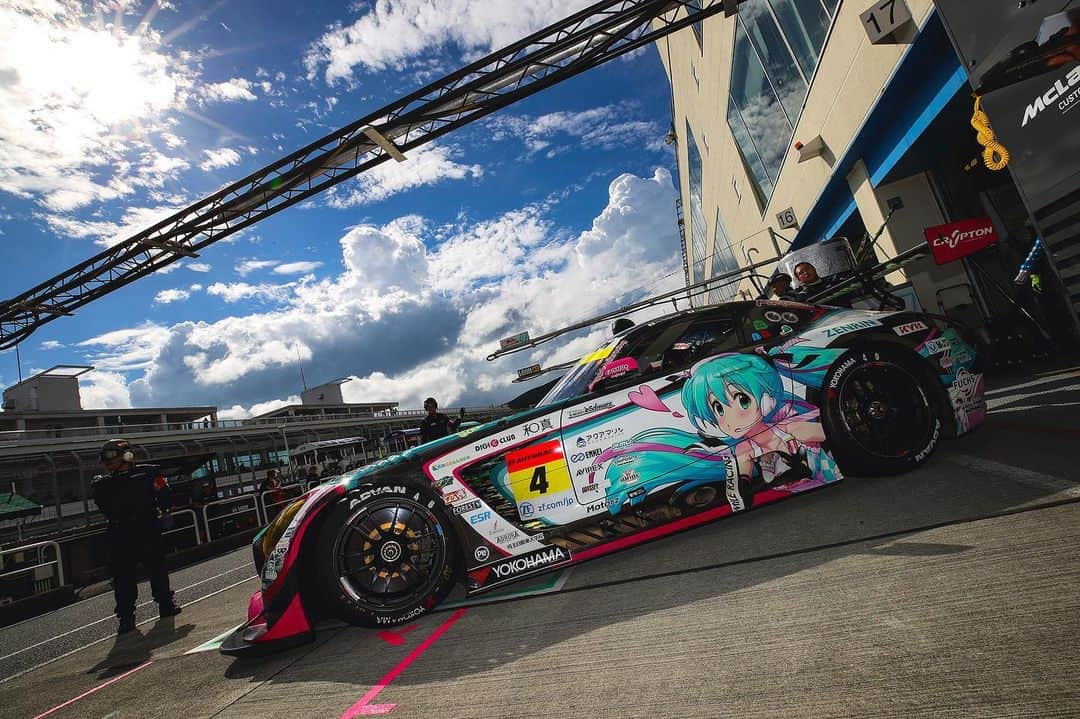 折原弘之さんのインスタグラム写真 - (折原弘之Instagram)「GOODSMILE RACING&Team UKYO  2019 SUPER GT Rd6 AP  GOODSMILE HtsuneMIKU AMG  #初音ミク#グッドスマイル初音ミクAMG #fightgsr#goodsmileracing#supergt#supergt2019#amg#mercedesamg#hatsunemiku@goodsmileracing」9月8日 8時10分 - hiroyuki_orihara