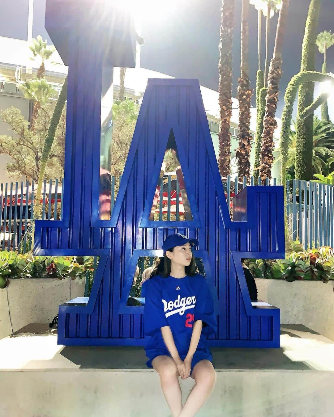 今野ゆいのインスタグラム：「ドジャースファンになりました⚾️ #LA #baseball #dodgers」