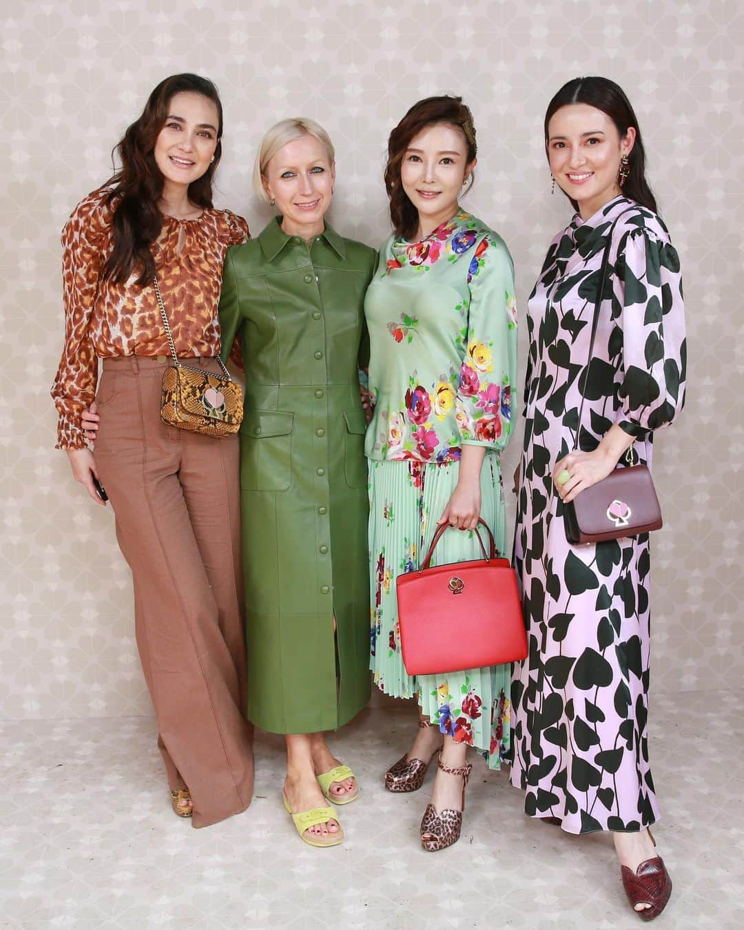 ルナ・マヤさんのインスタグラム写真 - (ルナ・マヤInstagram)「Kate spade SS20 ♠️ #katespade #loveinspades #nyfw2019 #newyork #lunamaya」9月8日 9時29分 - lunamaya