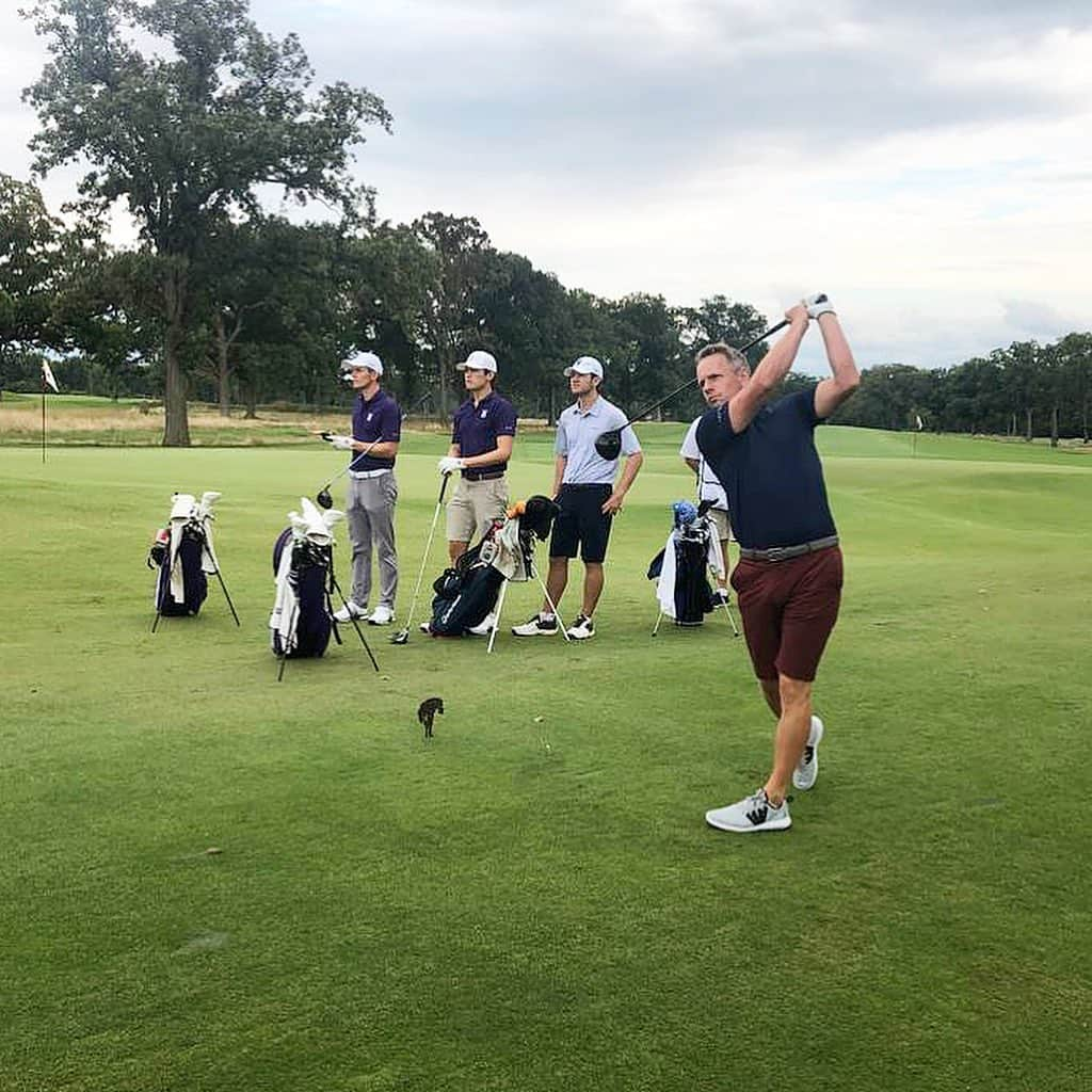 ルーク・ドナルドさんのインスタグラム写真 - (ルーク・ドナルドInstagram)「Nothing quite like some late afternoon golf on a warm Autumn day! Back in Chicago for a few days to get in some work with @patgossnugolf - got to play with the @numensgolf today at Old Elm - one of my favorites in Chicago and arguably the best set of greens in the mid west. In the next few weeks the NU team will have played Conway Farms, Olympia Fields, Old Elm, Butler, Glenview & Shoreacres. That’s a pretty nice little lineup - It’s good to be a Kitty Cat 🐱 #Chitown #312 #OldElm #Raynor #DonaldRoss #NU #Cats」9月8日 9時48分 - lukedonald