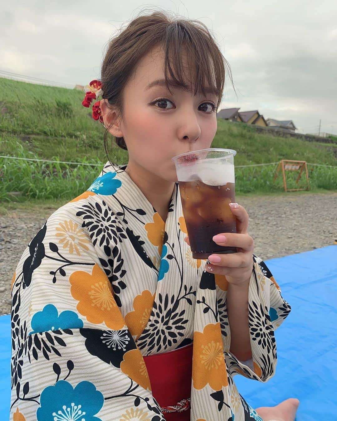 山田菜々さんのインスタグラム写真 - (山田菜々Instagram)「人生で初めて浴衣着て花火大会行ったかもしれない...🥺🍒 仲良しのお友達同士がまた仲良くなってくれるのは本当に嬉しい...🧡」9月8日 15時43分 - tannana.yamada