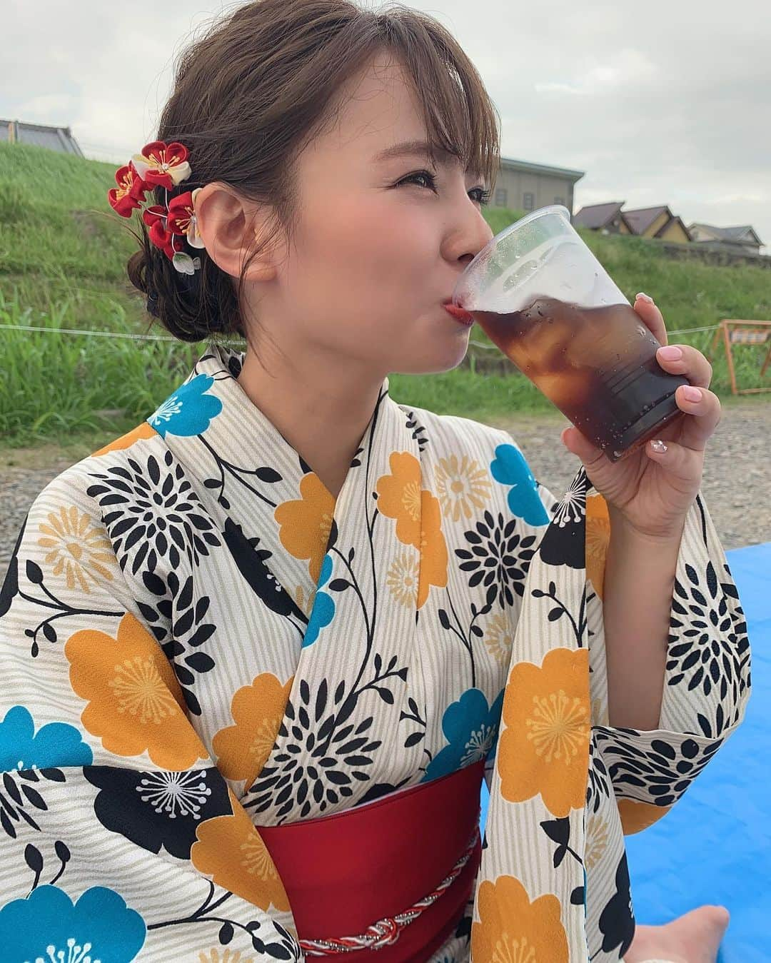 山田菜々さんのインスタグラム写真 - (山田菜々Instagram)「人生で初めて浴衣着て花火大会行ったかもしれない...🥺🍒 仲良しのお友達同士がまた仲良くなってくれるのは本当に嬉しい...🧡」9月8日 15時43分 - tannana.yamada