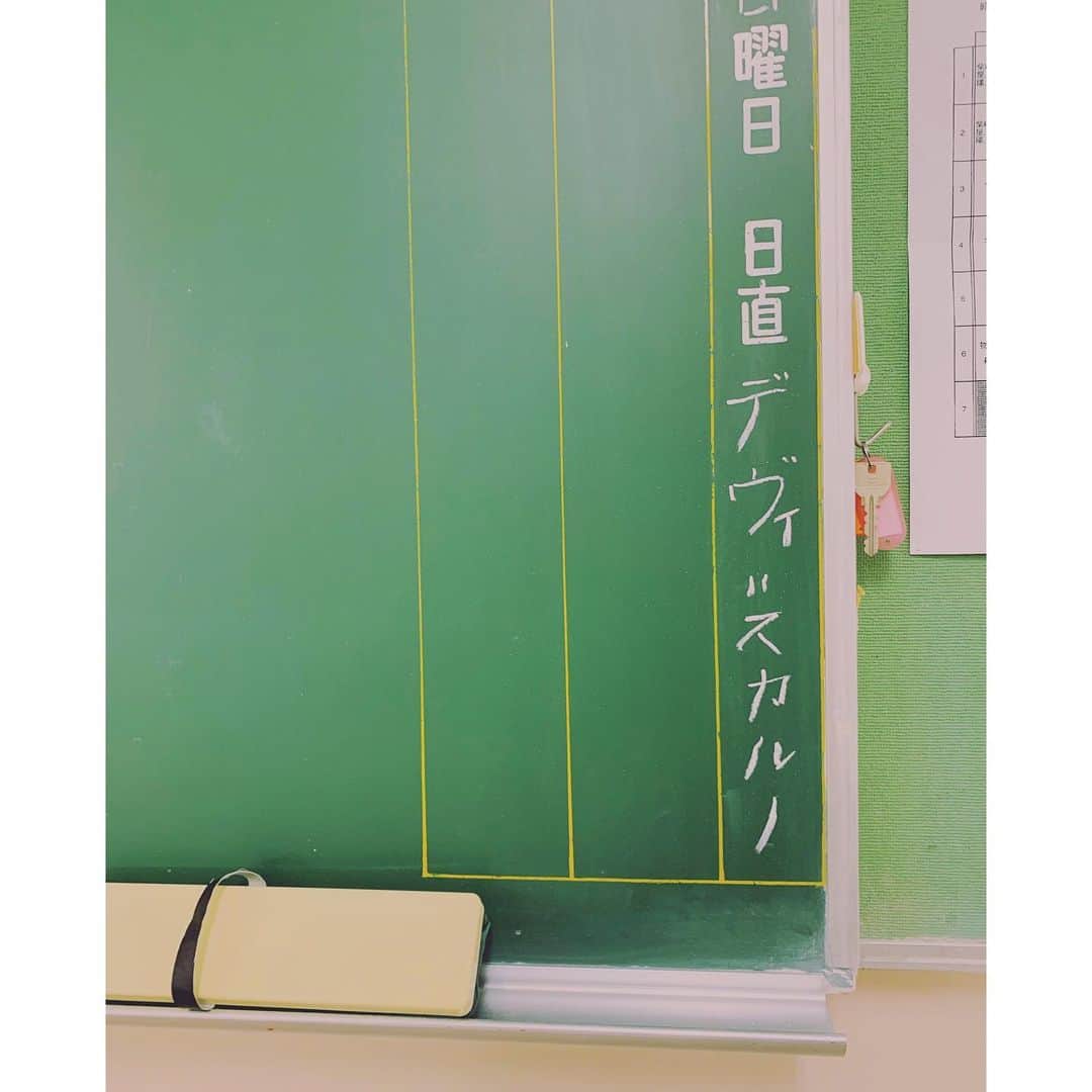 kainatsuさんのインスタグラム写真 - (kainatsuInstagram)「誰かの黒板ギャグ」9月8日 15時38分 - natsugram_life