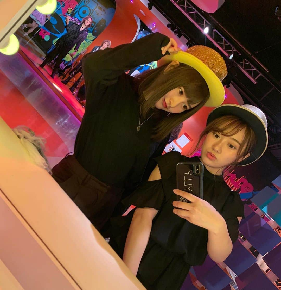 尾形春水さんのインスタグラム写真 - (尾形春水Instagram)「💕💕🎂HAPPY BIRTHDAY🎂💕💕この前ふたりでお台場デートした(^^)(^^) おしゃれで面白いえまちゃーん！！ また遊んでネーー🥰 #お誕生日おめでとう #はぴば #この日 #鏡で #写真 #撮りがち」9月8日 10時37分 - harunaogatajp