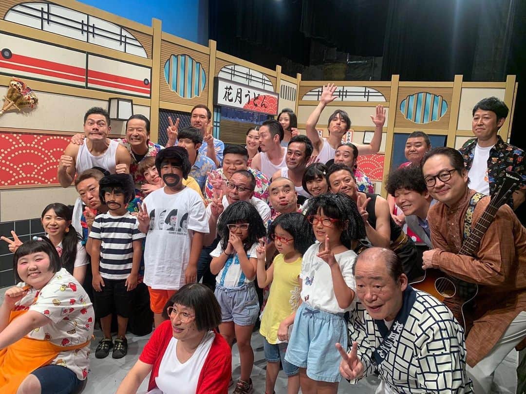 カバのインスタグラム：「‪昨日、すっちー&酒井藍座長班のワールドツアー国内が終了しました！沢山のお客様ありがとうございました！残すは海外のみ！海外でも笑ってもらえるように全力で頑張ります！なお本日NGKで、小籔&川畑座長班の公演があります！これでほんまに国内最後！皆さま是非楽しんで下さいませ！！🙏✨‬ . #吉本新喜劇 #ワールドツアー」