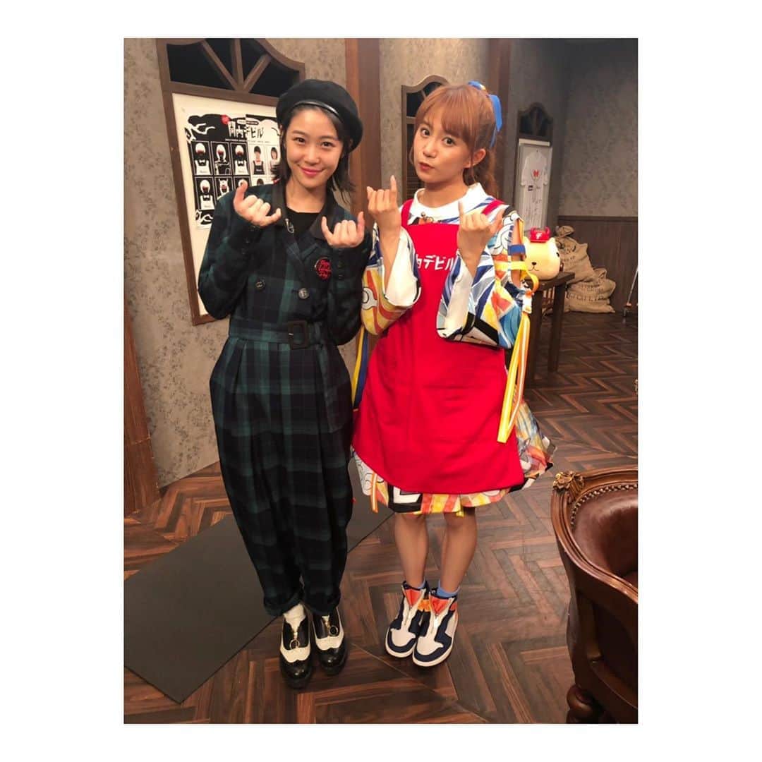 加村真美のインスタグラム：「関内デビルのバイト代打に私立恵比寿中学の星名美怜ちゃん登場です！  めちゃくちゃ可愛かったです！ ほんとにめちゃくちゃ可愛かったです！！ .  #関内デビル #明日からみてね #ちゃっかり写真撮ってもらいました #ただのオタク」