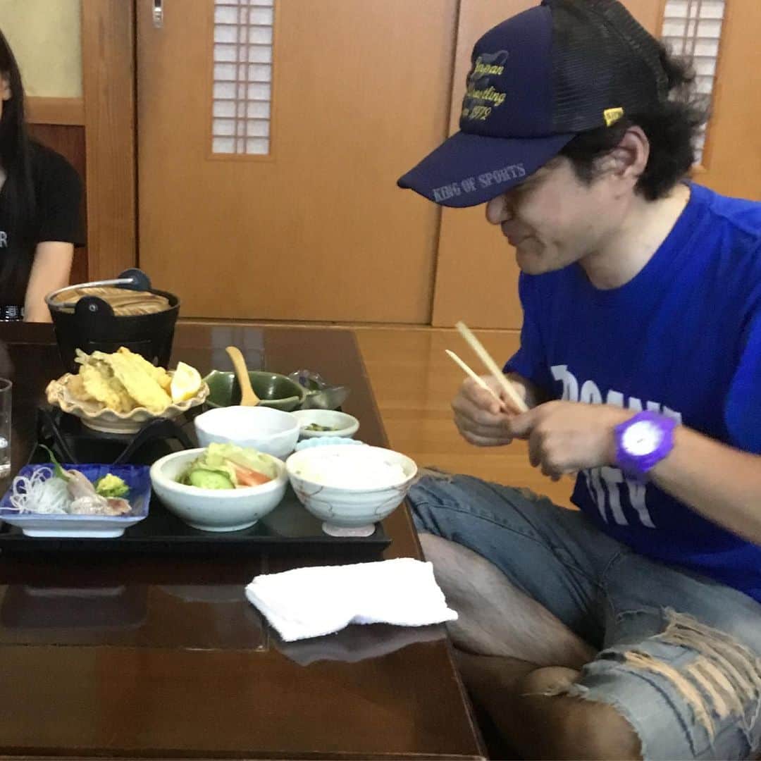 木村ひさしさんのインスタグラム写真 - (木村ひさしInstagram)「問題です。 やちやんさんは何から食べたでしょうか？ #やちやんは何から食べたでしょうかクイズ」9月8日 13時49分 - kimura.hisashi