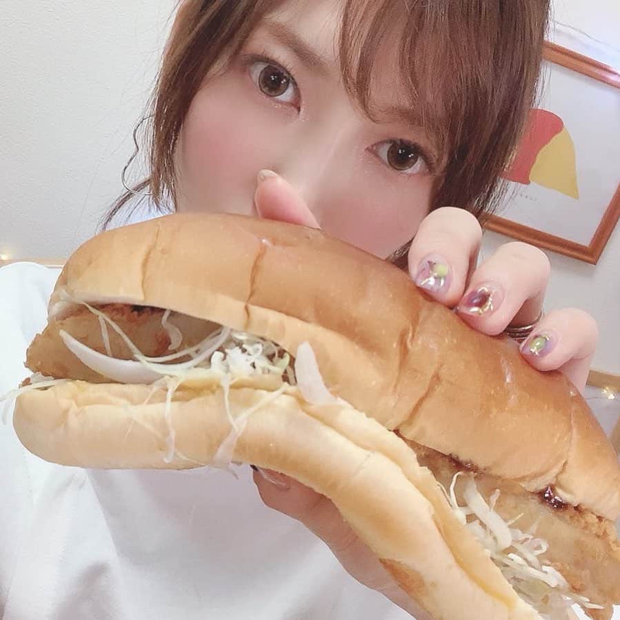 木下ゆうかさんのインスタグラム写真 - (木下ゆうかInstagram)「パンと私」9月9日 0時12分 - yuka_kinoshita_0204