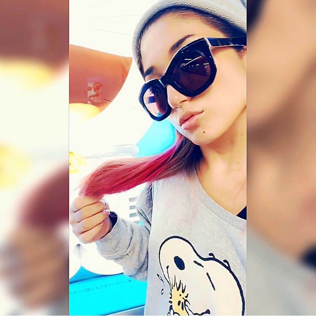 のインスタグラム：「He can who thinks he can, and he can’t who thinks he can’t. This is an inexorable, indisputable law. #wise #myfavourite  #hairstyles @tommyhilfiger」