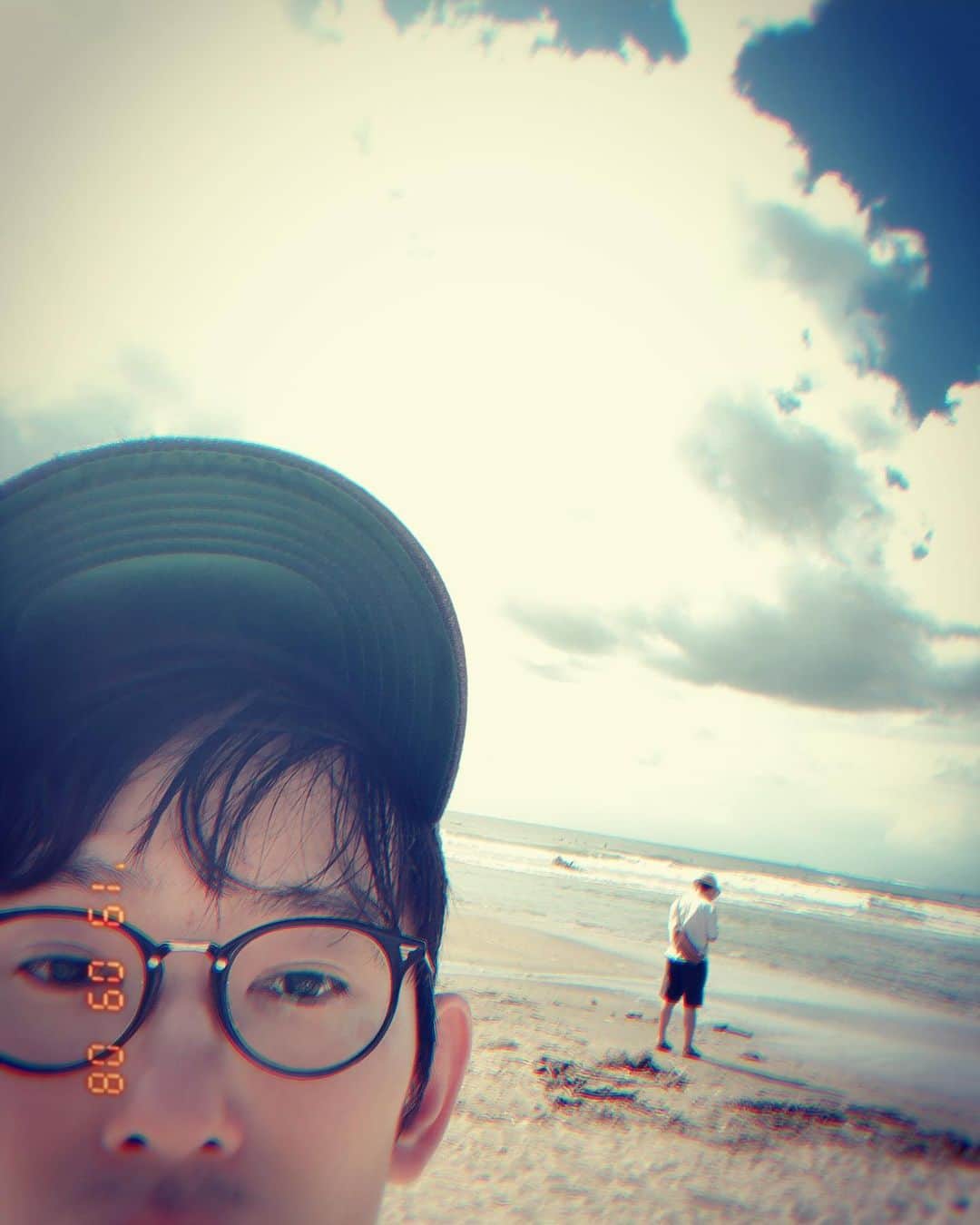 芦沢統人のインスタグラム：「今年初の海。」