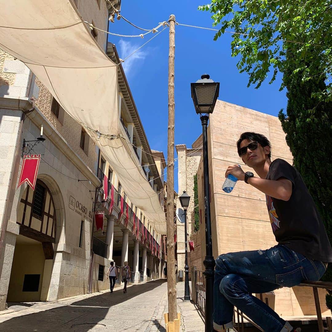 りょうのインスタグラム：「もし１日しかスペインにいられないのなら迷わずトレドへ行けってさ。」