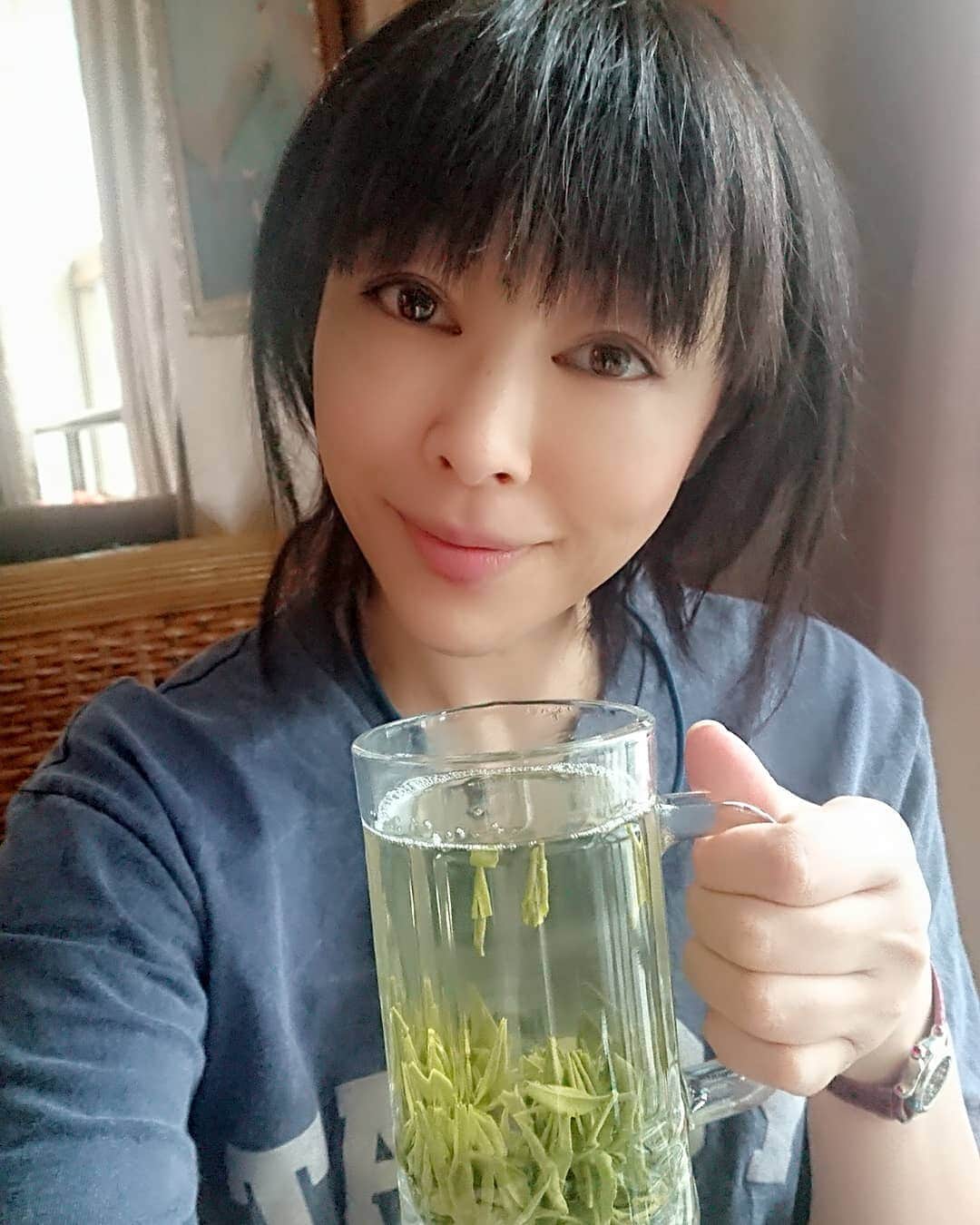 松坂南さんのインスタグラム写真 - (松坂南Instagram)「これは、お茶。  ちょい渋め(笑)  #lovetheearth  #china🇨🇳」9月8日 16時40分 - minami_matsuzaka