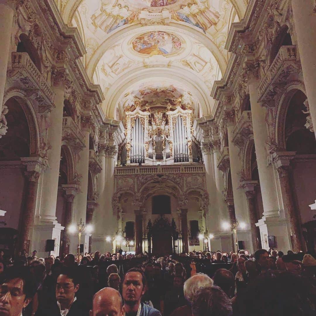 渋谷慶一郎のインスタグラム：「Thank you for coming last night our show Heavy Requiem Premier in Ars Electronica2019.」