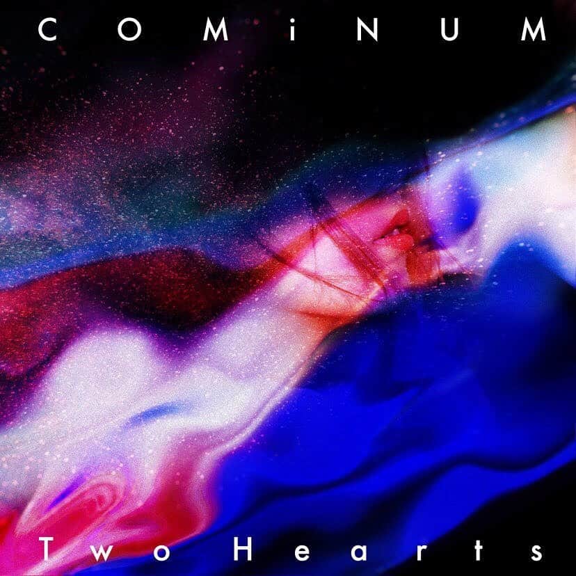 Carlos K.さんのインスタグラム写真 - (Carlos K.Instagram)「COMiNUM第一弾シングル 🎧Two Hearts / COMiNUM  作曲、編曲させていただいております。 是非聞いてください。」9月8日 17時47分 - carlosk1228