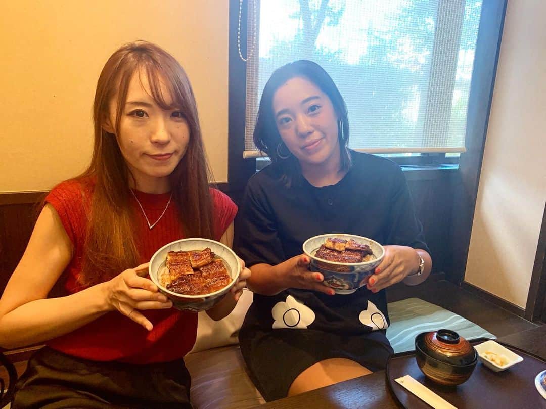 北村響さんのインスタグラム写真 - (北村響Instagram)「#姉と妹#似てますか#名古屋#鰻丼#味波」9月8日 19時31分 - k.bikistagram