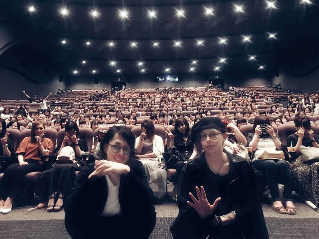 悠介 さんのインスタグラム写真 - (悠介 Instagram)「足を運んでくれた皆さん、どうもありがとう！﻿ ﻿ ﻿ 寄り道せずにまっすぐ帰るんだよ！﻿ ﻿ ﻿ ﻿ #lynch. ﻿ #東京﻿ #上映会﻿ #下手組」9月8日 19時26分 - ysk_lynch