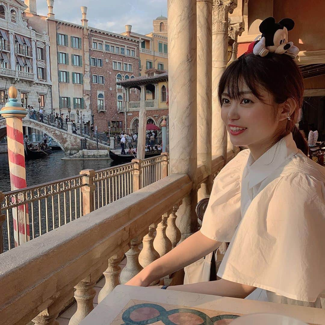 前田亜美さんのインスタグラム写真 - (前田亜美Instagram)「. . . これ載せてなかった(・∇・). . . DisneySeaでお姉ちゃんとディナーした時の¨̮. . . . #DisneySea #ディズニーシー #ディズニー #ディズニー365 そろそろでますよお みんな見てね」9月8日 20時21分 - ami___maeda0601