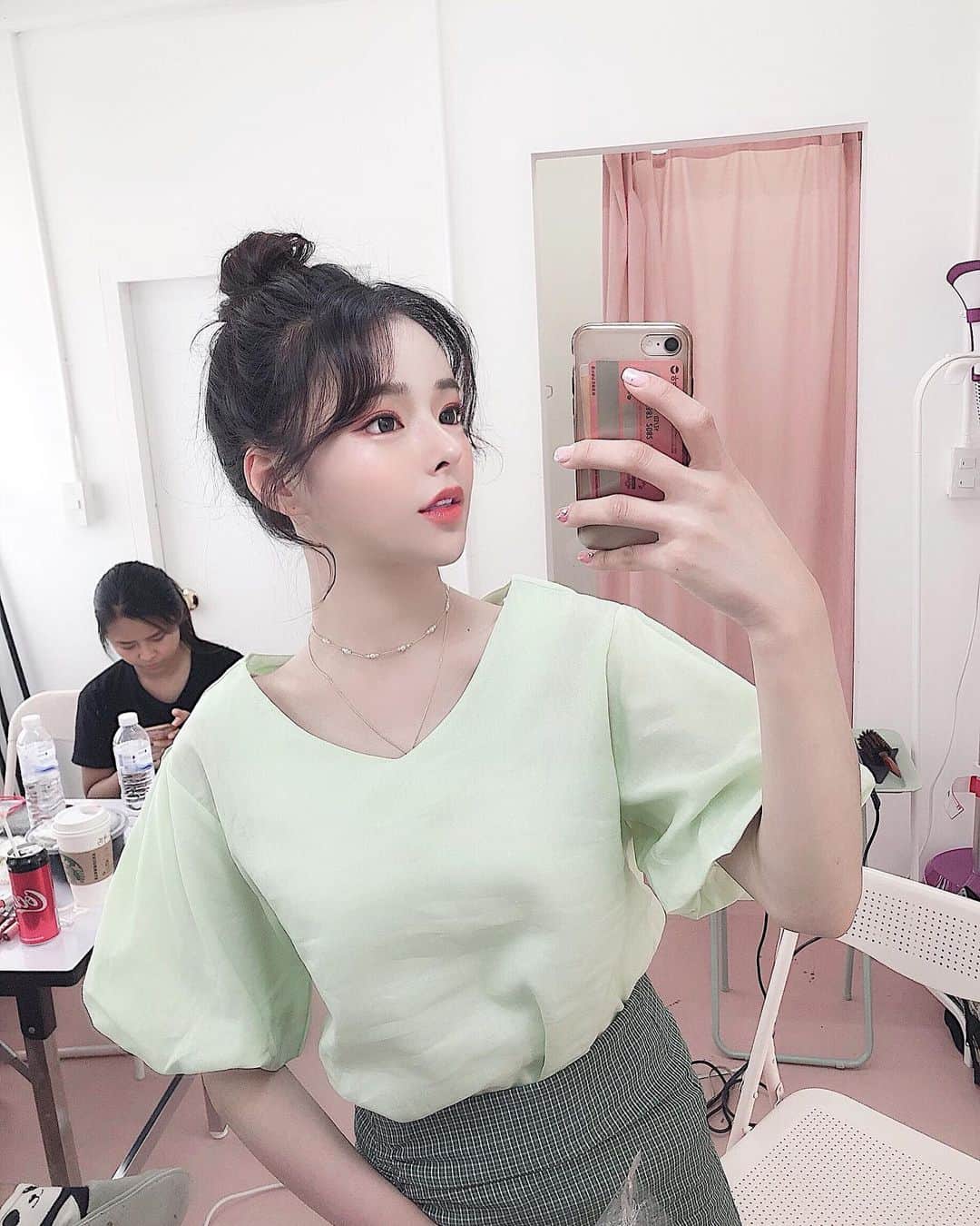 ダユンさんのインスタグラム写真 - (ダユンInstagram)「밤낮을 다시 바꿔보려구요 😭♥️ 성공하겠죠 ?」9月8日 20時48分 - 2__yun__2