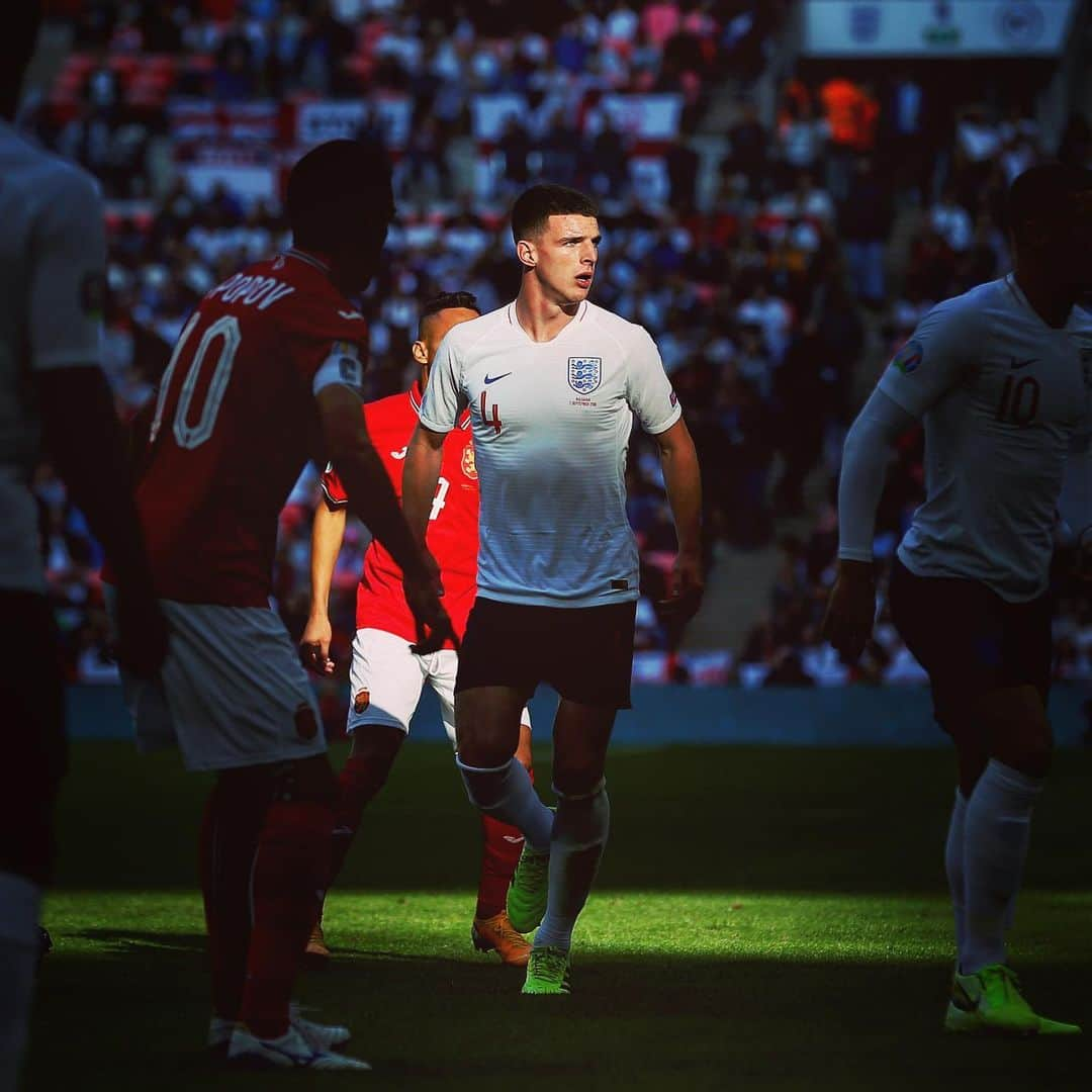 ウェストハム・ユナイテッドFCさんのインスタグラム写真 - (ウェストハム・ユナイテッドFCInstagram)「3️⃣ 🦁s! @declanrice」9月8日 21時14分 - westham