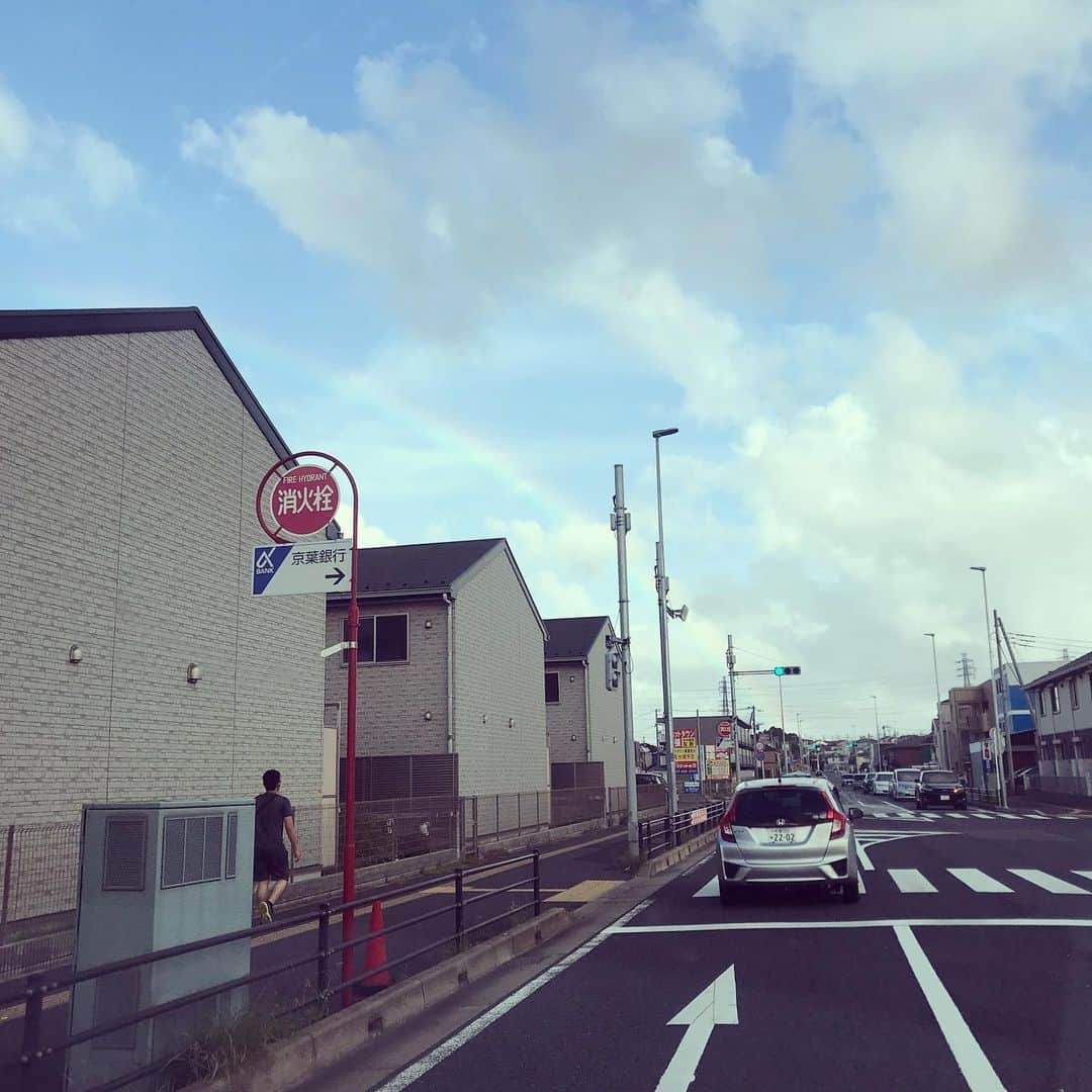 高橋文樹のインスタグラム：「今日は虹を見ました。」