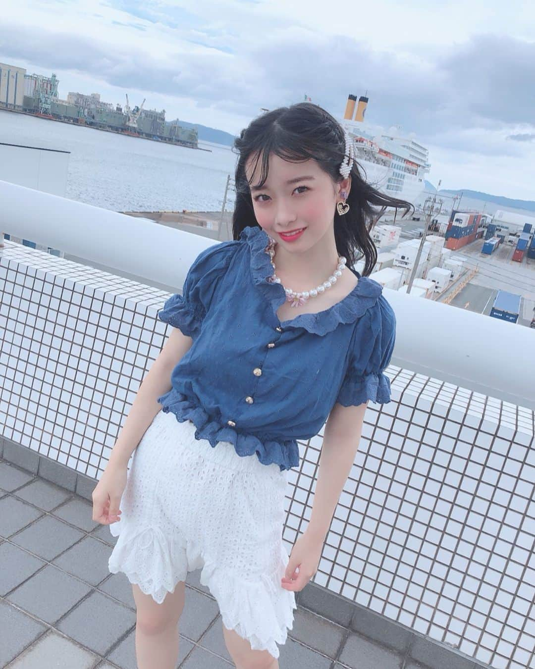 涼本理央那さんのインスタグラム写真 - (涼本理央那Instagram)「﻿ FCイベントで着てた私服🎶﻿ ﻿ ﻿ #コーデ #swankiss #onespo #お花ネックレス #福岡 #linq #涼本理央那」9月8日 22時23分 - riona_suzumoto