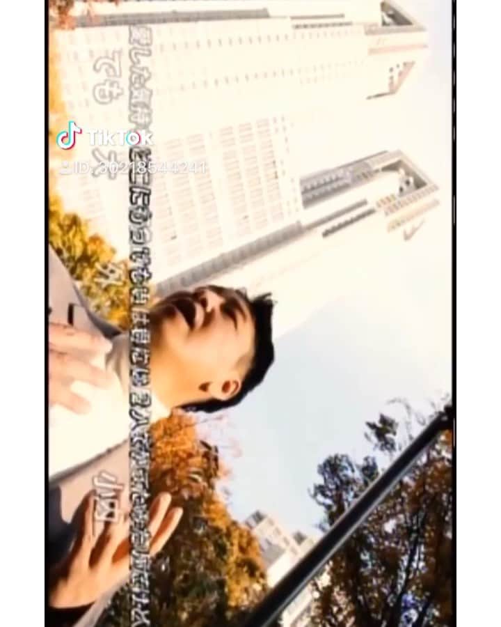 長田庄平のインスタグラム：「嵐の夜は九城伸明を聴いて過ぎるのを待とうよ。 #ピエロンリー #九城伸明 #嬲 #懐メロ #名曲 #ルビ #嵐 #台風 #チョコレートプラネット #tiktok」