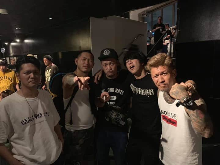 Tatsuyaさんのインスタグラム写真 - (TatsuyaInstagram)「PUNK LIVES！！ 楽しかった〜  #locofrank #BEYOND_HATE #KiM #FIVE_NO_RISK #MONOEYES」9月8日 23時02分 - tatsuya_locofrank