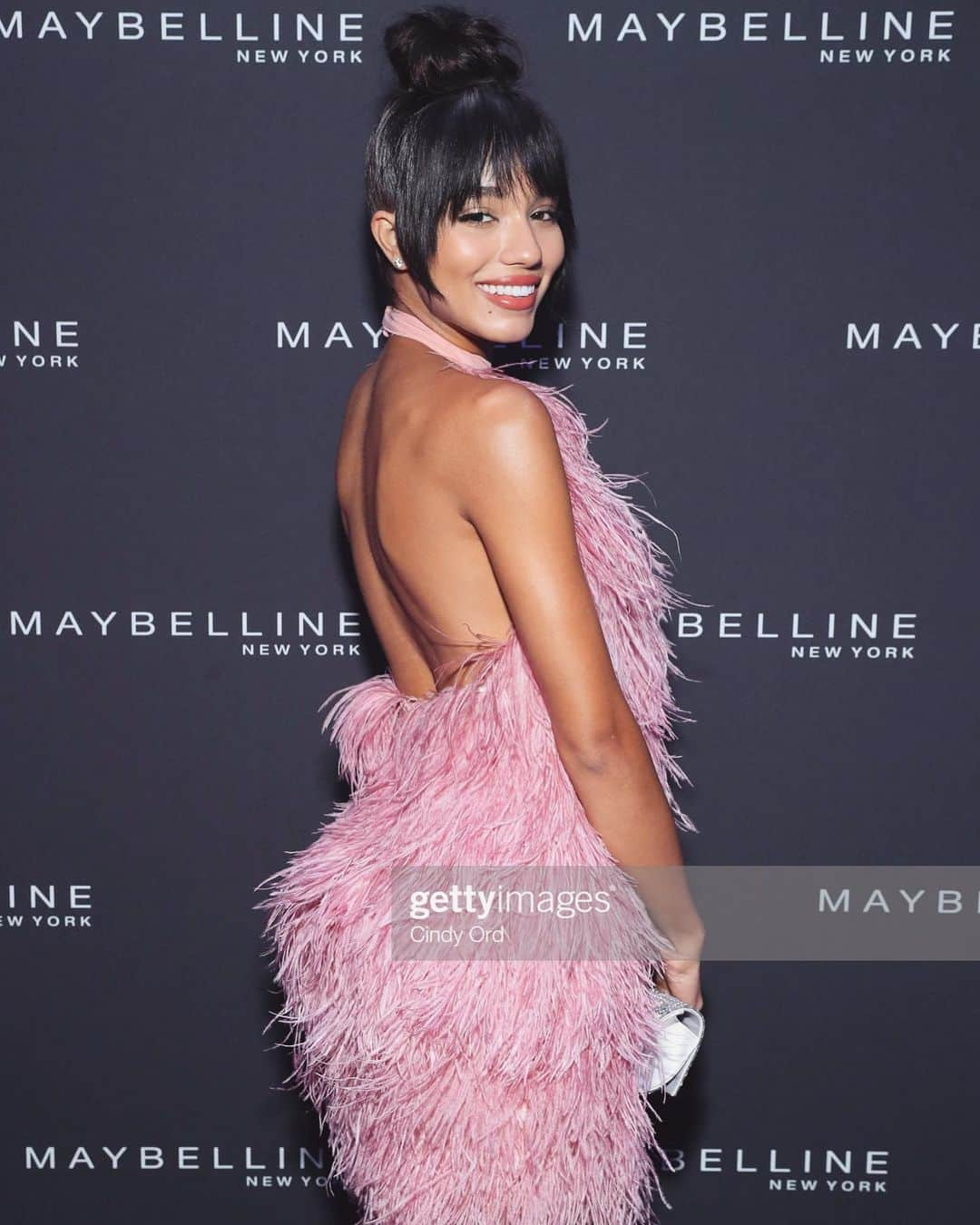 イヴァンナ・ヴェンチュラさんのインスタグラム写真 - (イヴァンナ・ヴェンチュラInstagram)「Thanks for having me @maybelline #nyfw @shaqstacks_ @grahamnation @lindsaymakeup thanks team for making me look beautiful 🦄💕」9月9日 1時52分 - yoventura