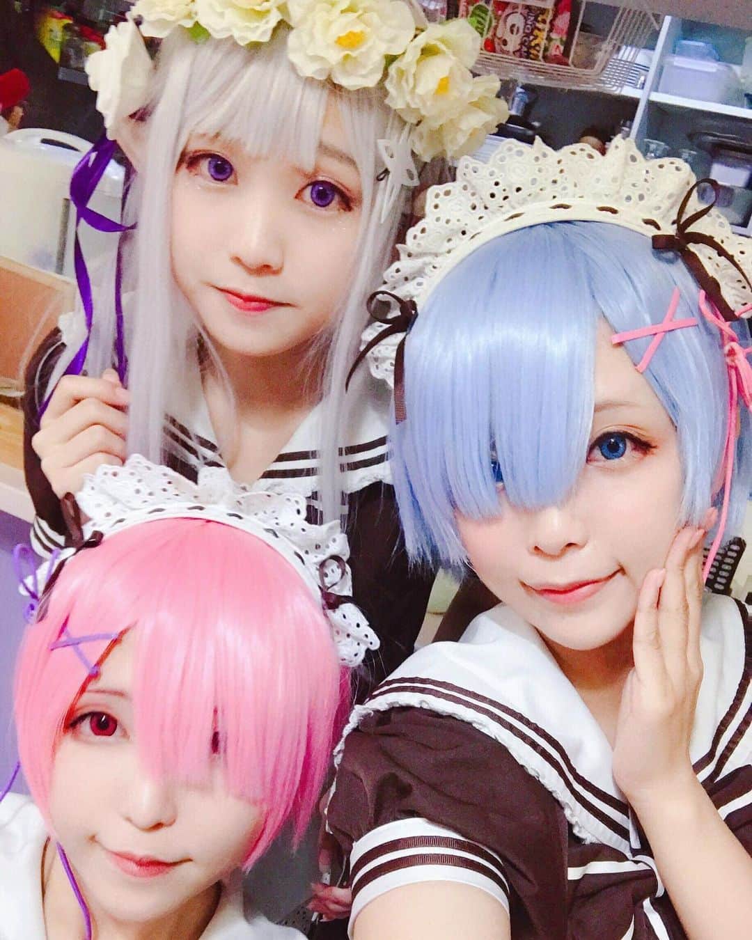 小桃のインスタグラム：「Sugar當值紀錄❤️8/22 Re:zero主題限定日 エミリア：Momoko ラム：GoGo レム：小桃 SiuTao  #リゼロ #rezero #emilia #rem #ram #エミリア #レム #ラム #rezerokarahajimeruisekaiseikatsu #リゼロから始める異世界生活 #cosplay #crossover #cafe #sugarfactorycafe」