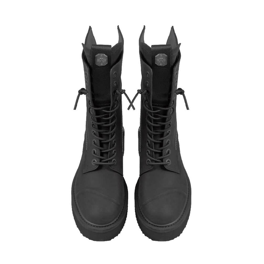 ブルーノボルデーゼさんのインスタグラム写真 - (ブルーノボルデーゼInstagram)「“DC” shoes #brunobordese #woman #boots #detail1 NEW COLLECTION #fw19  www.brunobordese.com . . . . . . . . #brunobordese #cowboy #style #mood #shoesoftheday #shoes #boots #leather #nabuk #embroidery #special #esclusive #black #iconicshoes #shoesdesign #shoesaddict #fashionshoes #shoeslover #instashoes #loveforshoes #blackboots #wintershoes #fashiondesign #madeinitaly #shoesaddict」9月9日 2時25分 - brunobordese_official