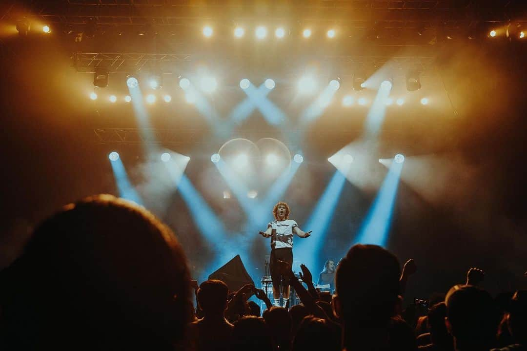 Don Brocoさんのインスタグラム写真 - (Don BrocoInstagram)「Manila that was a next level vibe! Thanks for making our first visit to the Philippines so special! We ❤️ u 🙏 📸: @nikocezar」9月9日 2時49分 - donbroco