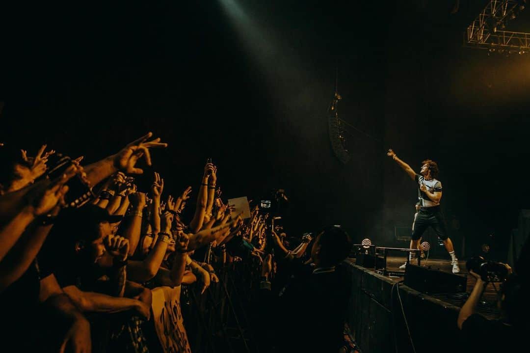 Don Brocoのインスタグラム：「Manila that was a next level vibe! Thanks for making our first visit to the Philippines so special! We ❤️ u 🙏 📸: @nikocezar」