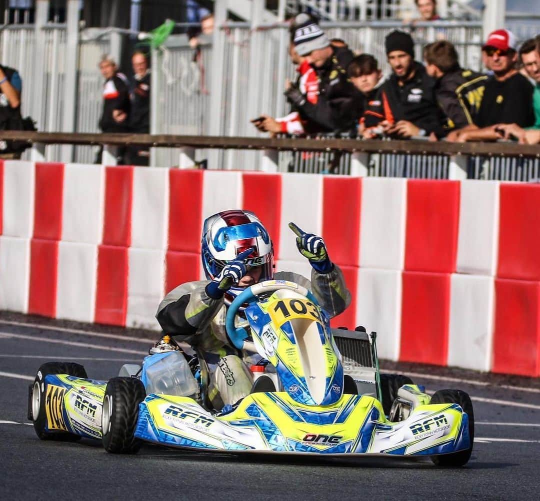 フェルナンド・アロンソさんのインスタグラム写真 - (フェルナンド・アロンソInstagram)「Congrats to @rickyflynnmotorsports and @thomastenbrinke_ for the World Championship today. Giving to FA kart @alonsokart_fa another world championship. Fantastic job✊️✊️ #worldchampions #karting #FAkart #rickyflynnmotorsport」9月9日 4時30分 - fernandoalo_oficial