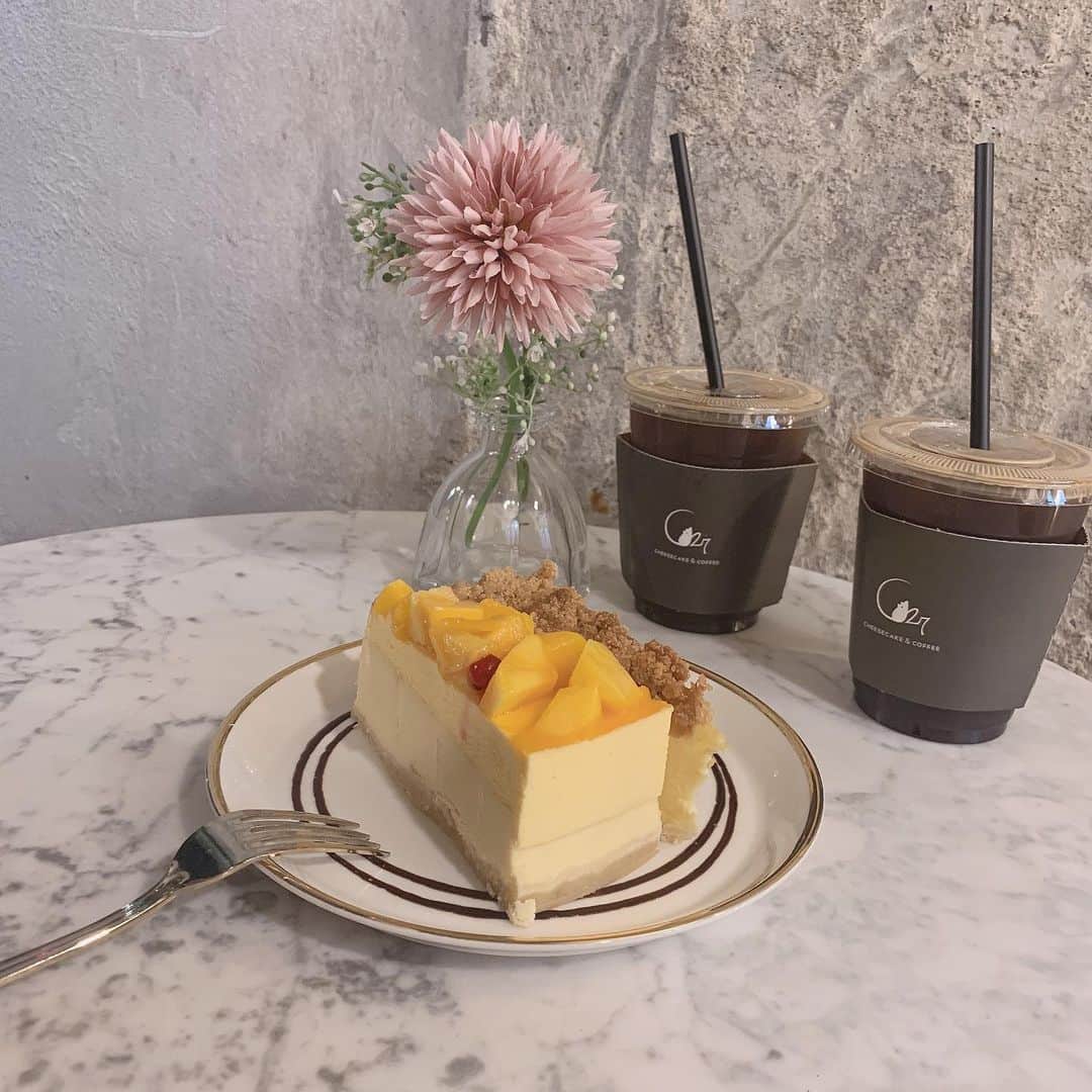 のインスタグラム：「. #치즈케이크」