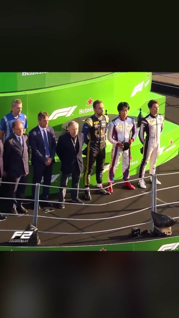 松下信治のインスタグラム：「For you Anthoine #racingforanthoine 🇫🇷 #staystrongjm @fiaf2championship  @fia.official」