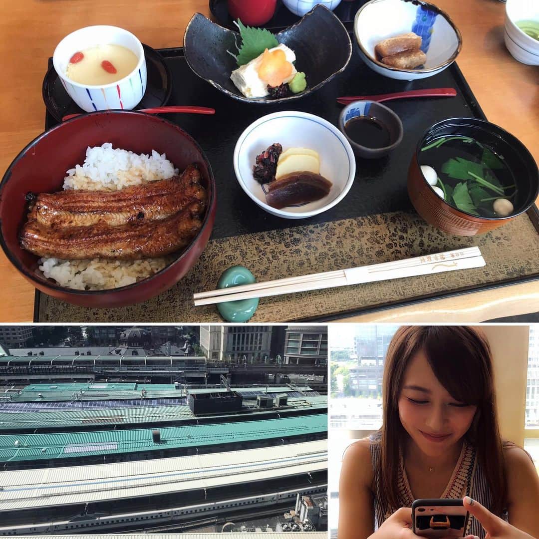 のインスタグラム：「おつみらてぃ❤️ お打ち合わせでお邪魔した鰻屋さんがトレインビューだったの😂 駅の入場規制&運休で急遽場所を変更していただいちゃったのに、こんなにステキな眺め😍ありがとうございました‼️ （A la mainさんのスマホケースお気に入り😆引き続きSALE中だよ👌） #トレインビュー #トレインビュースポット #トレインビューレストラン #伊勢定 #大丸東京 #東京駅」