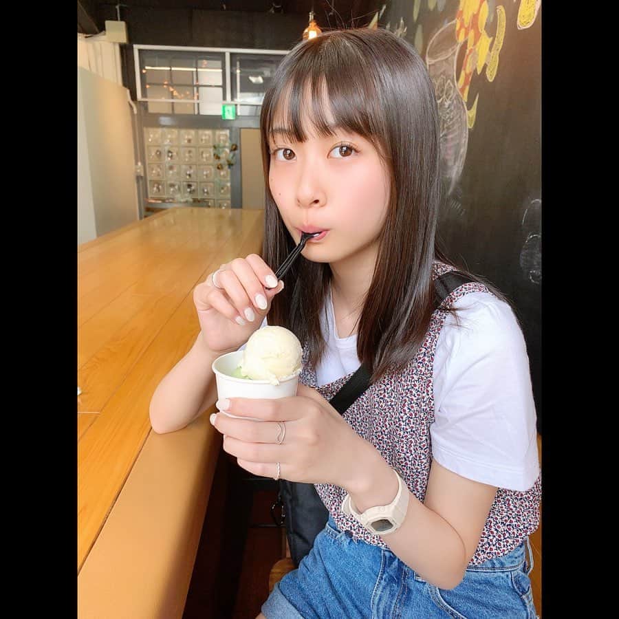 松岡はなのインスタグラム：「早く秋にな〜れっ🍁」